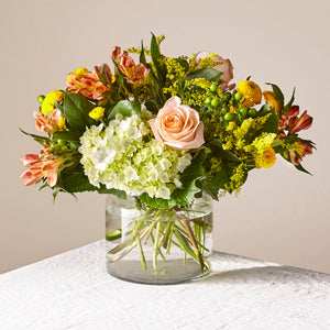 Lifes a Peach Bouquet